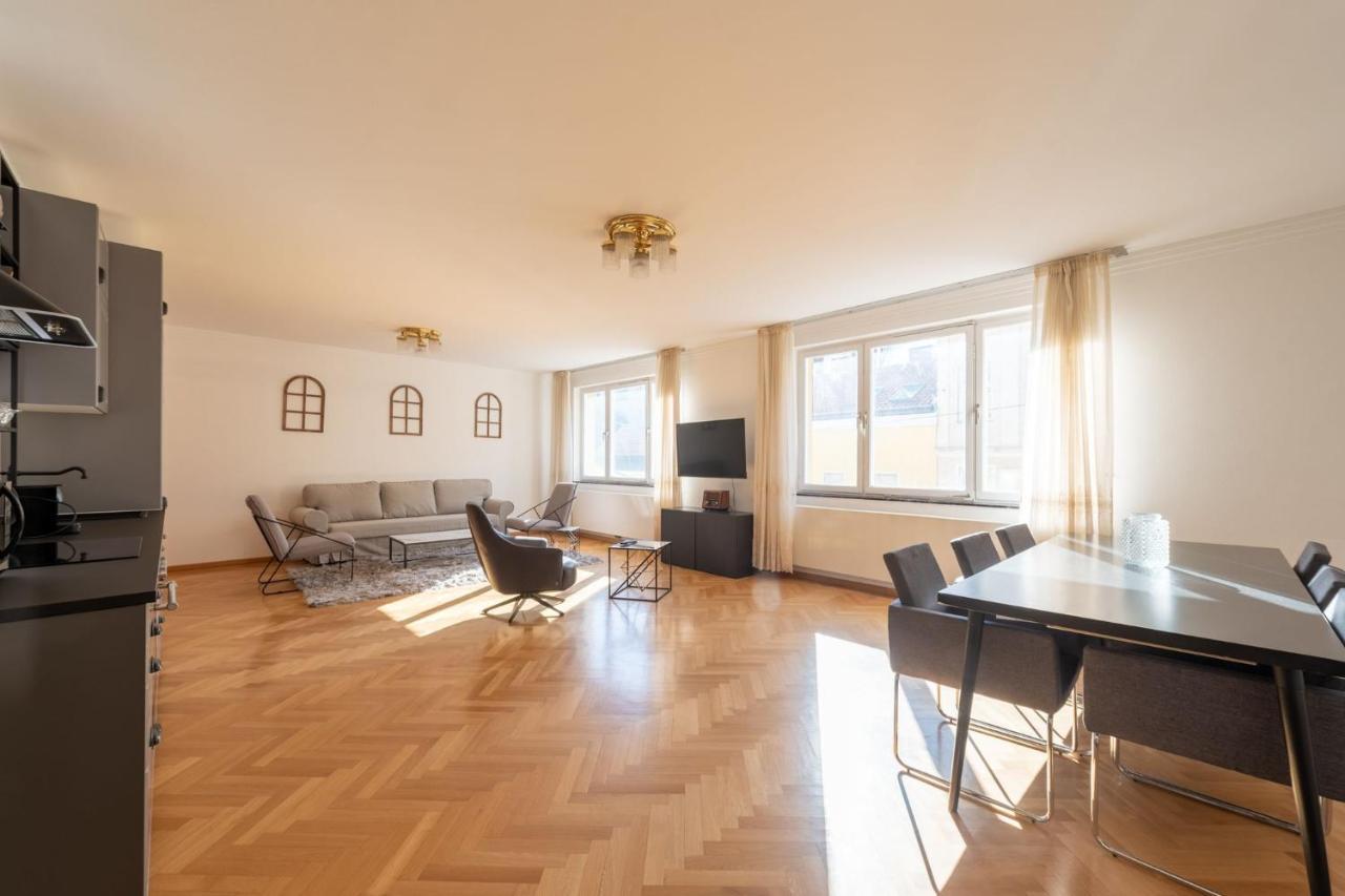Designer Apartments Vienna Luaran gambar